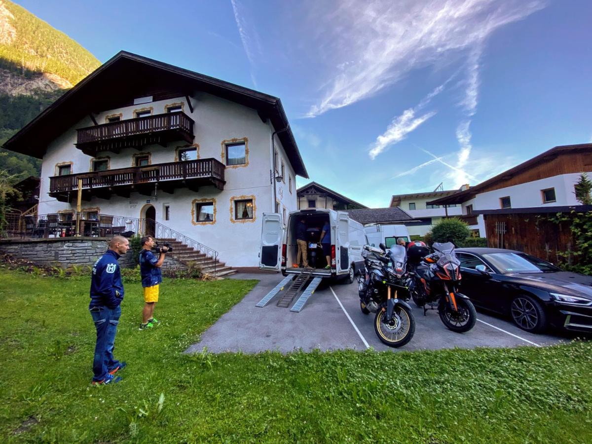 Hotel Haus Fiegl Oetz Exterior foto