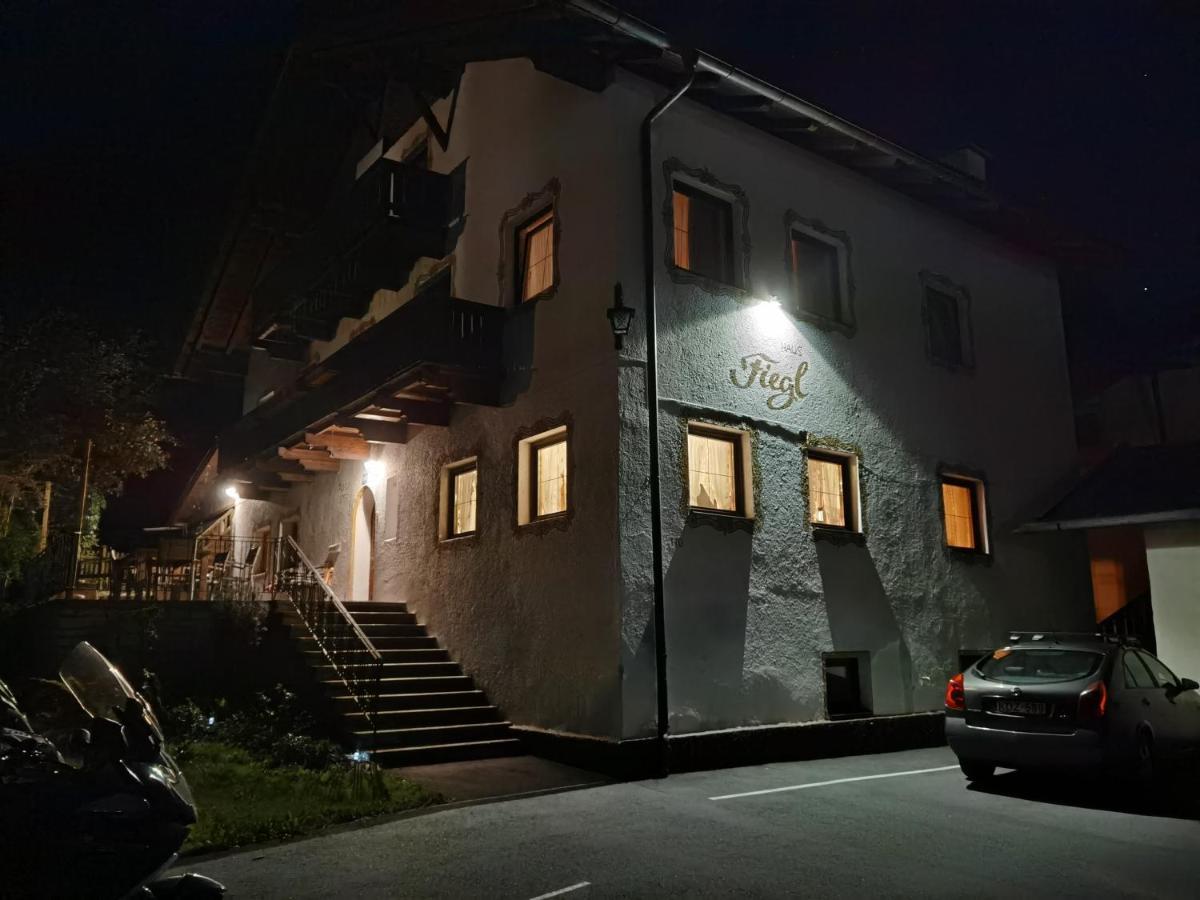 Hotel Haus Fiegl Oetz Exterior foto