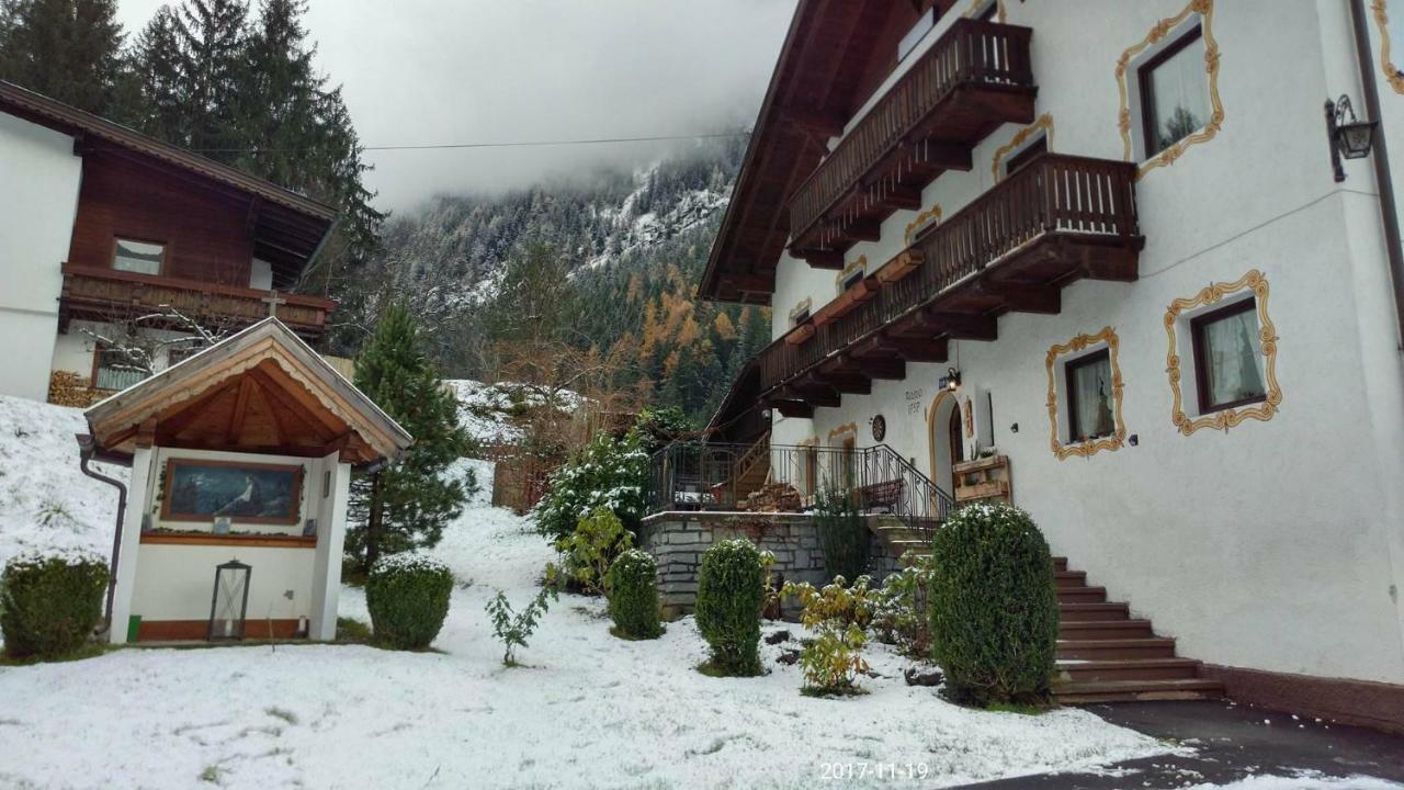 Hotel Haus Fiegl Oetz Exterior foto